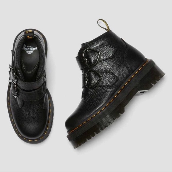 Dr Martens Devon Heart Black Leather Platform Boots Size 8 NWOB - Picture 4 of 10